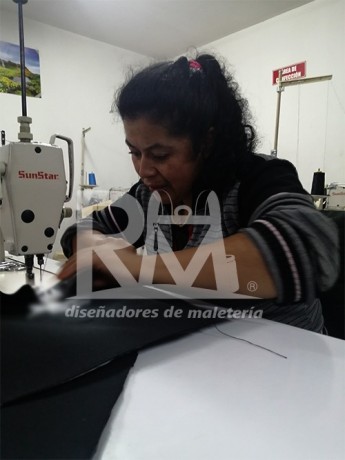 fabricacion-directa-de-mochilas-promocionales-big-3