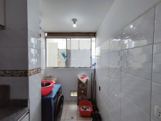 VENTA DE DEPARTAMENTO MAS COCHERA 1ER PISO ÑAÑA