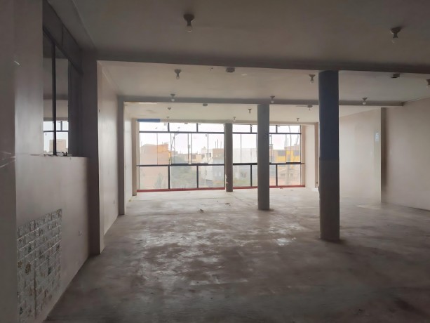 se-vende-local-comercial-de-140-m2-en-el-callao-big-1