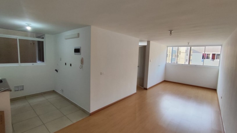 alquiler-de-departamento-en-estreno-de-60-m2-3-dormitorios-2-banos-en-comas-condominio-sol-de-collique-big-4