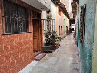 Venta De Casa De 4 Pisos En Av. Grau - Cercado De Lima